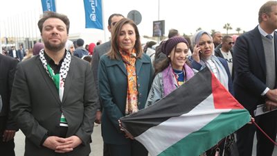 وزيرة الثقافة تشهد فعاليات يوم فلسطين بمعرض الكتاب، وتؤكد: القضية حاضرة ومحور رئيسي (صور) 