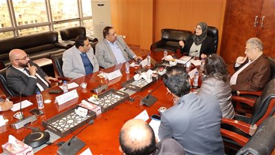 التنمية الصناعية: دراسة لتمكين القطاع الخاص من إدارة 16 مصنعا حكوميا للصناعات الغذائية