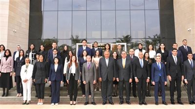 وزير الخارجية يشهد مراسم التخرج وأداء القسم الوظيفي لدفعة الدبلوماسيين الجدد (صور)