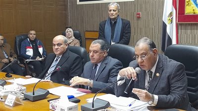 سكرتير عام شمال سيناء يترأس المجلس التنفيذي لمحو الأمية