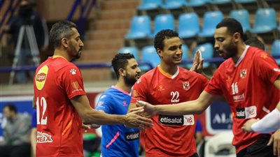 رجال طائرة الأهلي ضيفًا على سموحة في الدوري