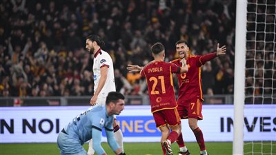 روما يسحق كالياري برباعية في الدوري الإيطالي