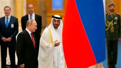 بوتين وبن زايد يبحثان هاتفيا العلاقات الثنائية والإستراتيجية بين البلدين