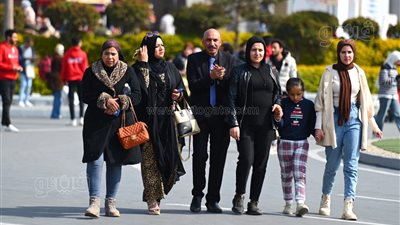 8 صور ترصد جمهور آخر أيام معرض القاهرة للكتاب 