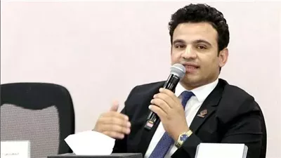 عضو التنسيقية يطالب بزيادة منافذ بيع السلع الأساسية مع اقتراب شهر رمضان