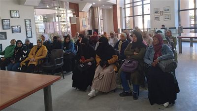 مكتبة مصر العامة بالأقصر تنظم ندوة للرائدات الريفيات