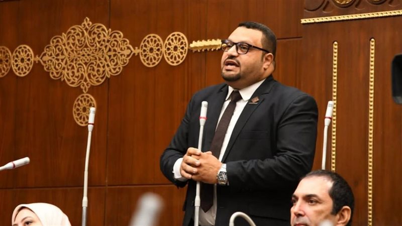 احمد القناوى،فيتو
