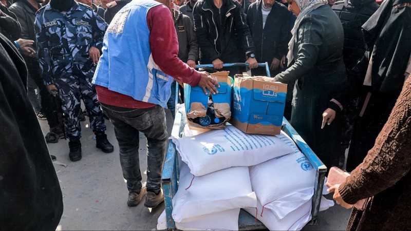 الأونروا تقدم مساعدات