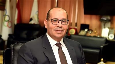رئيس الأولمبية المصرية يشيد بدعم ممدوح عباس لنادي الزمالك ويطالب بمنح ميدو الفرصة