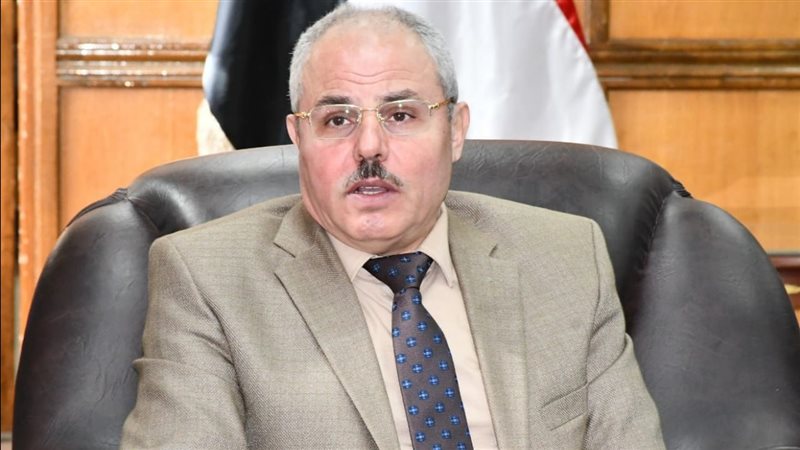 الدكتور ناصر مندور