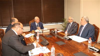 وزير الزراعة يتابع أعمال تطوير البحيرات الشمالية وحملات إزالة المخالفات