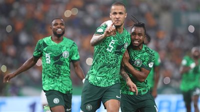 نيجيريا تفوز على جنوب إفريقيا بركلات الترجيح وتتأهل لنهائي أمم إفريقيا (صور)