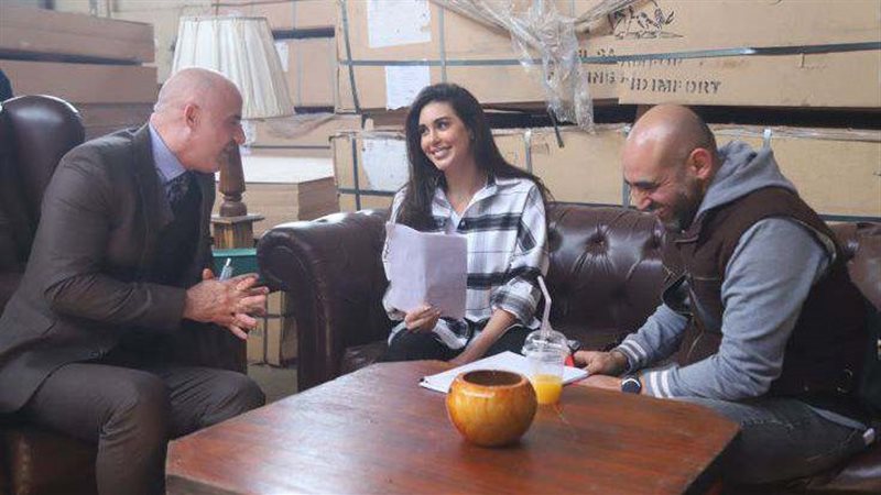 ياسمين صبري تواصل