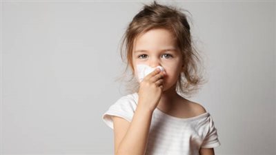 أسباب سيلان الأنف عند الأطفال وطرق العلاج 