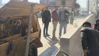 فتح دوران أمام شارع الجلاء بمدينة المنيا لتخفيف الزحام المروري 