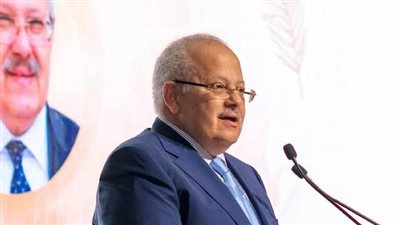 رئيس جامعة القاهرة: الوساطة والاستثناءات وعدم تكافؤ الفرص من الأخلاقيات المضادة للتقدم 