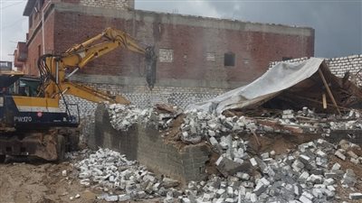 محافظ الإسكندرية يوجه باستمرار إزالة التعديات على أراضي أملاك الدولة