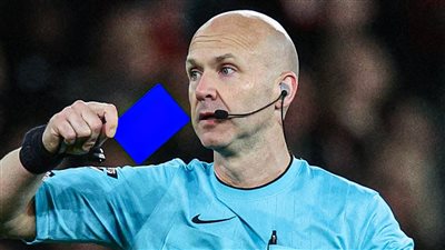 تعرف على طريقة استخدام الكارت الأزرق في مباريات كرة القدم