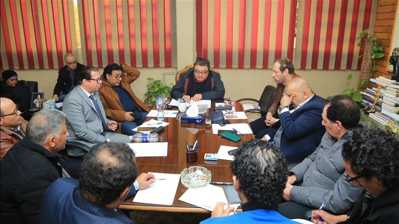 اجتماع رئيس بيت المسرح