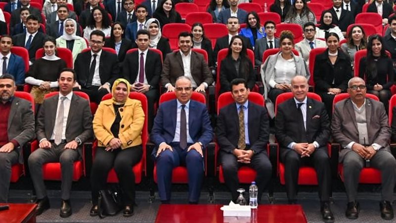 وزيرا الري والشباب