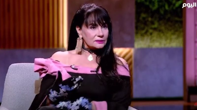 الفنانة سحر رامي،