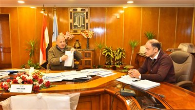 تشكيل لجنة لمتابعة الحملات الميكانيكية بالمراكز والأحياء بأسيوط