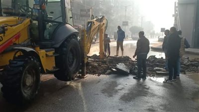 محافظ الجيزة يتابع انتهاء أعمال إصلاح خط مياه بالمهندسين