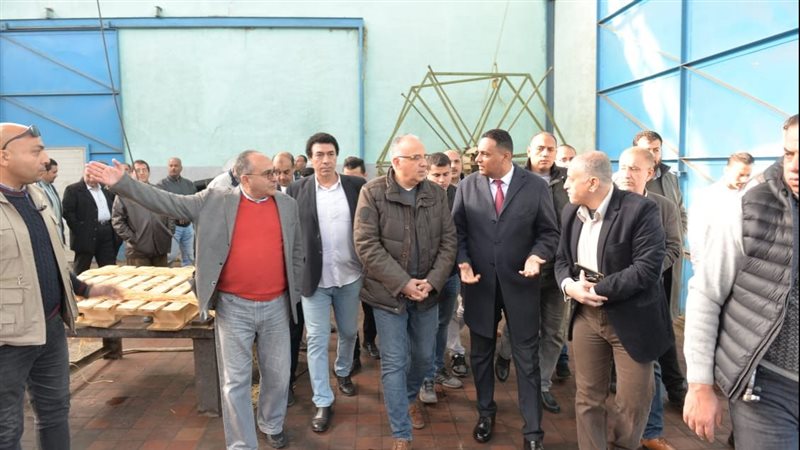 جولة وزير الري ومحافظ