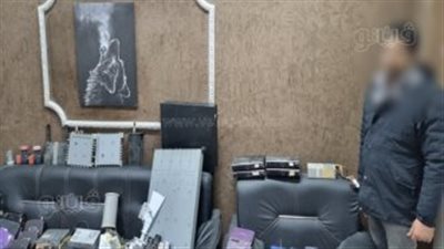  ضبط القائمين على إدارة 3 محطات لبث القنوات الفضائية المشفرة فى المعصرة والمرج (صور)