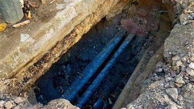 إصلاح هبوط أرضي في حي الجمرك بالإسكندرية