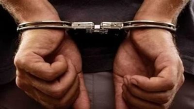 التحفظ على السائق، التحقيق في دهس شاب أثناء عبوره الطريق في السلام