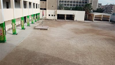 انطلاق الدراسة بجامعة السويس في اليوم الأول بالفصل الدراسى الثانى (صور)