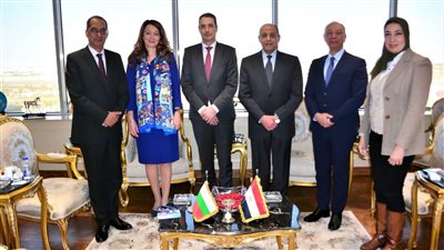  الفريق عباس حلمي يلتقي وزير النقل البلغارى لبحث أوجه التعاون المشترك