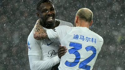 إنتر ميلان يضرب مضيفه روما برباعية ويعزز صدارته في الدوري الإيطالي