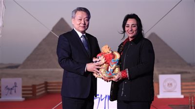 نائب وزير السياحة  تبرز جهود الوزارة لاستقطاب الوفود السياحية الصينية لمصر