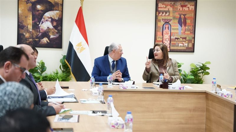 وزيرا التخطيط والزراعة،
