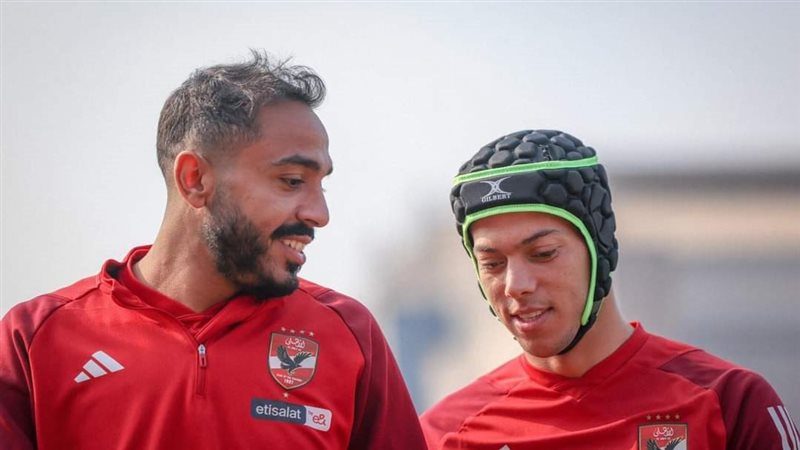 امام عاشور لاعب الأهلي،فيتو
