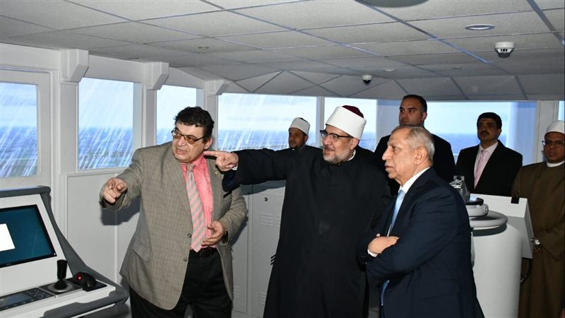 وزير الأوقاف في الأكاديمية