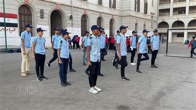 بلعب الكرة والشرطة المدرسية، شاهد عودة الدراسة بالجيزة (فيديو وصور)