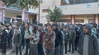 شيوخ المستقبل، طلاب الأزهر ينتظمون في طابور الصباح بأول أيام الفصل الدراسي الثاني (فيديو و صور) 