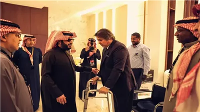 مبيقدروش ظروف الناس، ميدو ينتقد مهاجمي حديث أشرف قاسم للإعلام السعودي