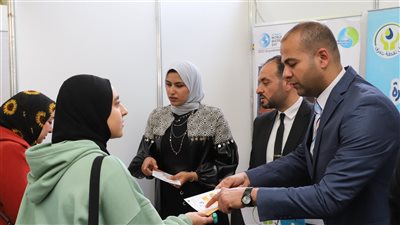 الصرف الصحي بالإسكندرية تشارك في ملتقى التوظيف بكلية العلوم جامعة الإسكندرية