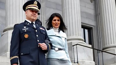 ترامب يهاجم منافسته الجمهورية نيكي هيلي: زوجها هرب منها 