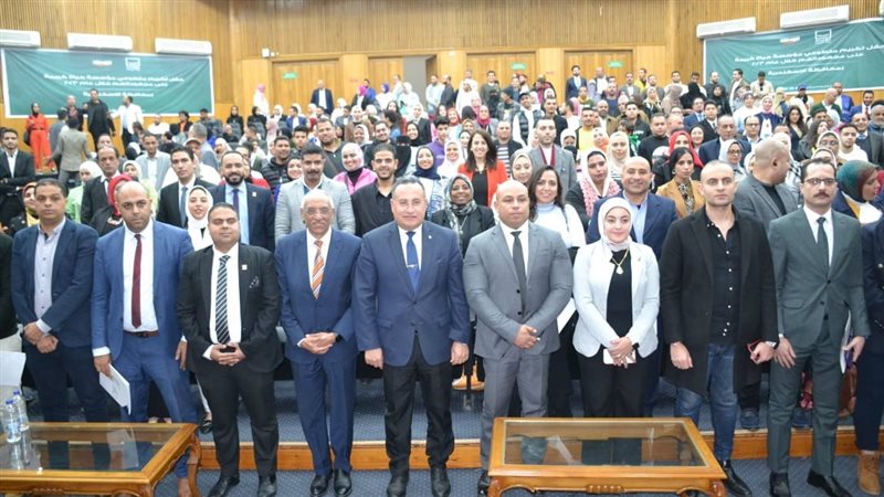 رئيس جامعة الإسكندرية