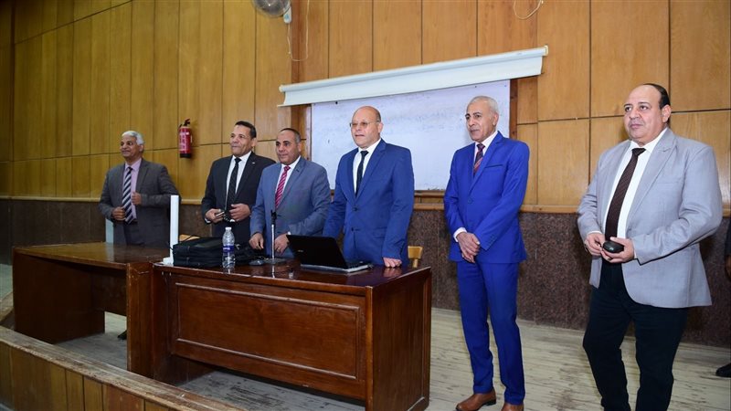 رئيس جامعة سوهاج
