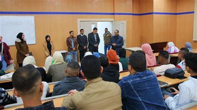 رئيس جامعة طيبة التكنولوجية يتفقد سير العملية التعليمية ببداية الفصل الدراسي الثاني