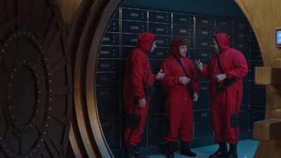 أعمال أجنبية يعيد صناع الكبير أوي تقديمها في الجزء 8.. أبرزها Face Off وSquid Game وآخرها La Casa De Papel