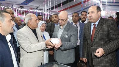 محافظ بني سويف يفتتح معرض أهلًا رمضان للسلع الغذائية بأسعار مُخفضة