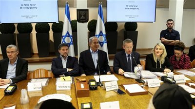 إعلام إسرائيلي: رئيس الأركان يبلغ أعضاء مجلس الحرب بضرورة التوصل إلى صفقة لتبادل للأسرى