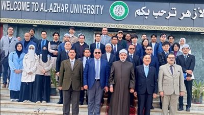 رئيس جامعة الأزهر يستقبل وفدًا من مجلس الأمن القومي التايلاندي 